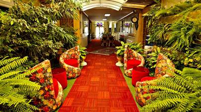 راهرو هتل آپارتمان هخامنشیان پارتاک اصفهان راهرو هتل آپارتمان هخامنشیان پارتاک اصفهان